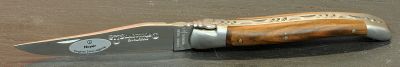 Couteau pliant Laguiole en Aubrac - 12 cm - manche en Noyer - Acier Carbone