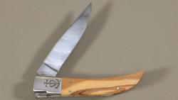 Couteau régional Le Camarguais n°12 trident Forgé- 10,5 cm Olivier