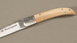 Couteau régional Le Camarguais n°10 trident soudé - 9 cm pistachier