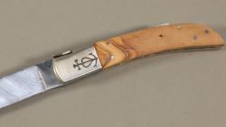 Couteau régional Le Camarguais n°12 trident Forgé- 10,5 cm Olivier