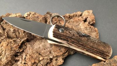 Couteau Mongin "Coup de poing" 10 cm - Bois de cerf