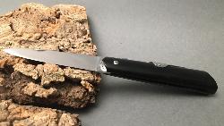 Couteau Mongin "Affûtiot" 10 cm en corne noire