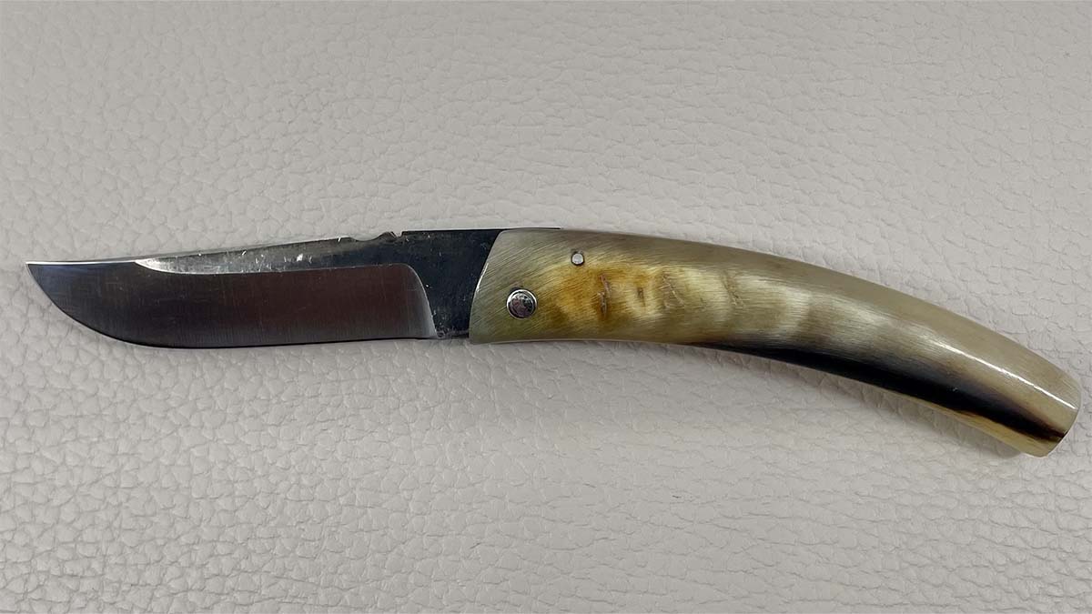 Couteau pliant artisanal Corse Baby de José Viale - corne de bélier