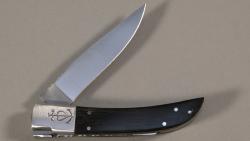Couteau régional Le Camarguais n°12 trident soudé - 10,5 cm ébène