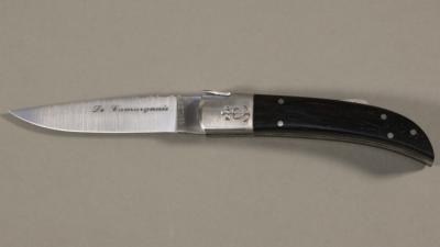 Couteau régional Le Camarguais n°10 trident soudé - 9 cm Ébène