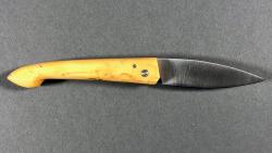 Couteau Le Grat en buis par la coutellerie Savignac