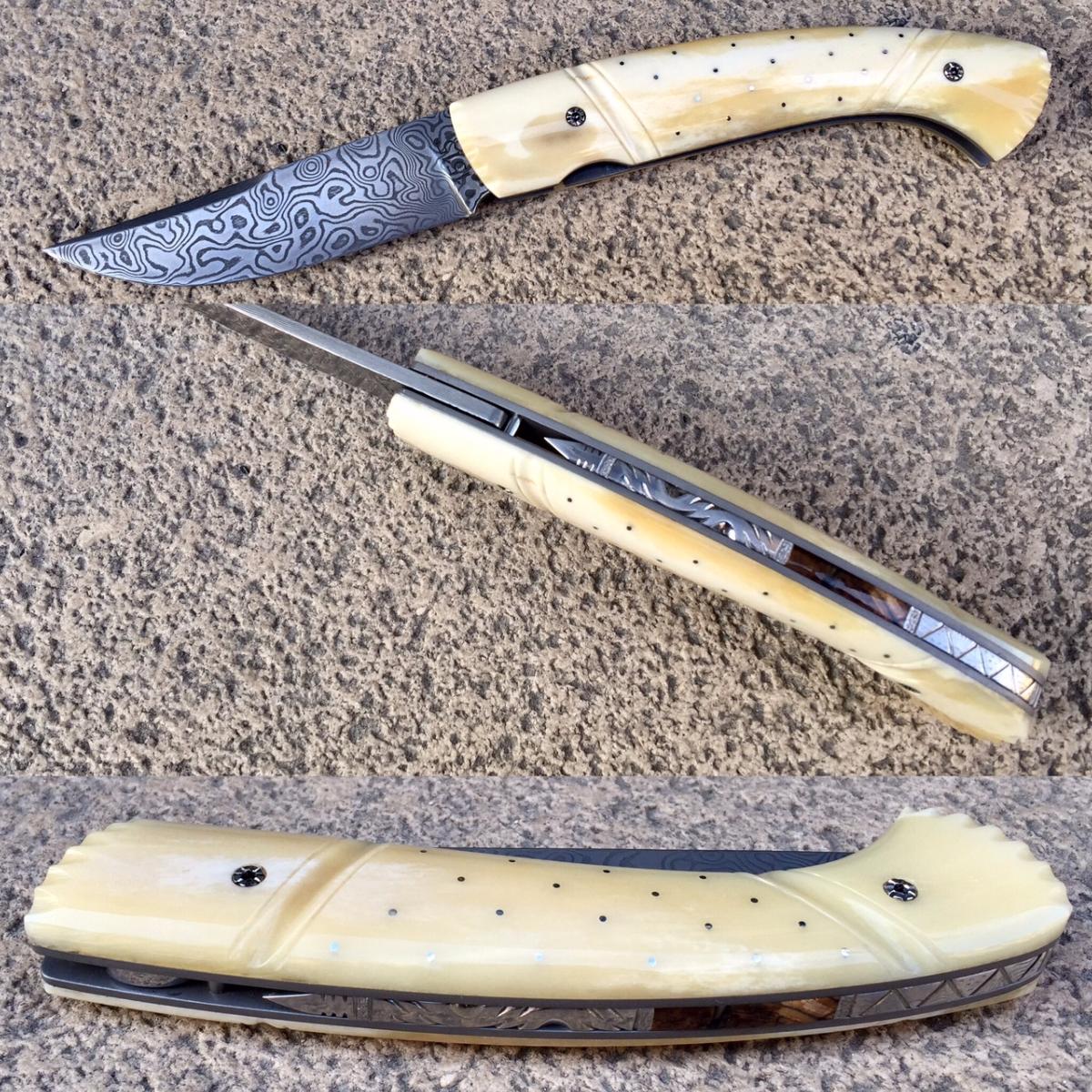 Couteau pliant artisanal 1515 de Manu Laplace - os de renne damas