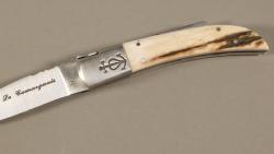 Couteau régional Le Camarguais n°12 trident forgé- 10,5 cm bois de cerf