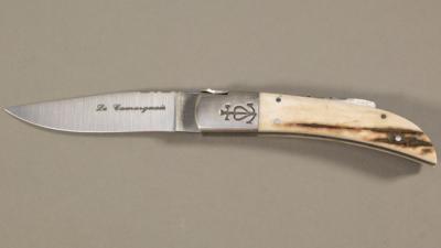 Couteau régional Le Camarguais n°12 trident forgé- 10,5 cm bois de cerf