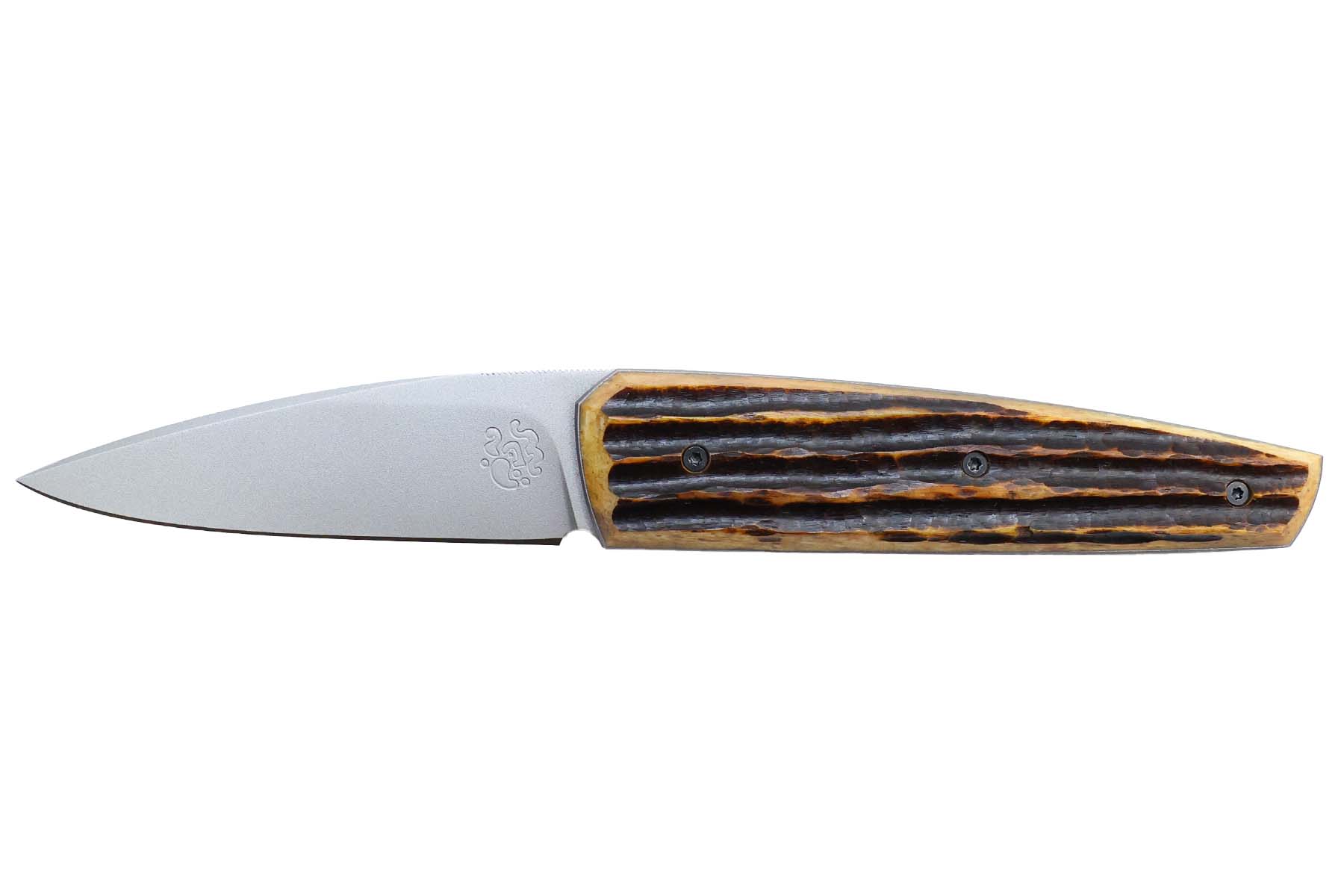 Couteau pliant artisanal "Forge Celtique" de Delbart fabrice - Os cerfé